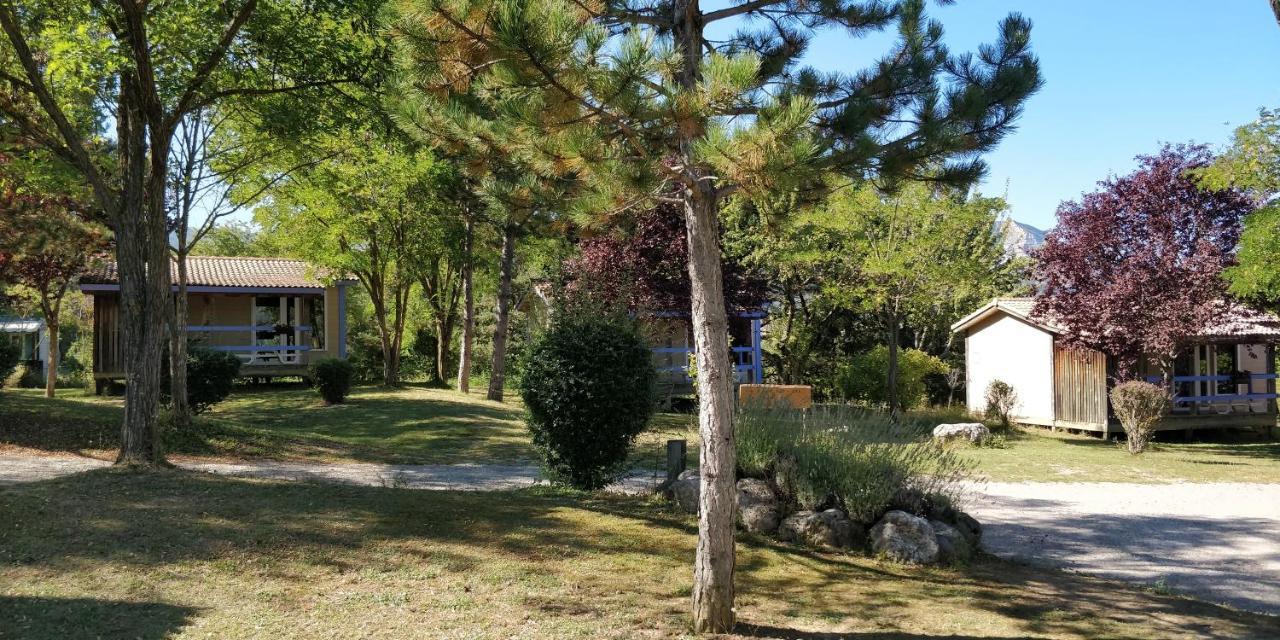 Camping Le Couriou Recoubeau-Jansac المظهر الخارجي الصورة
