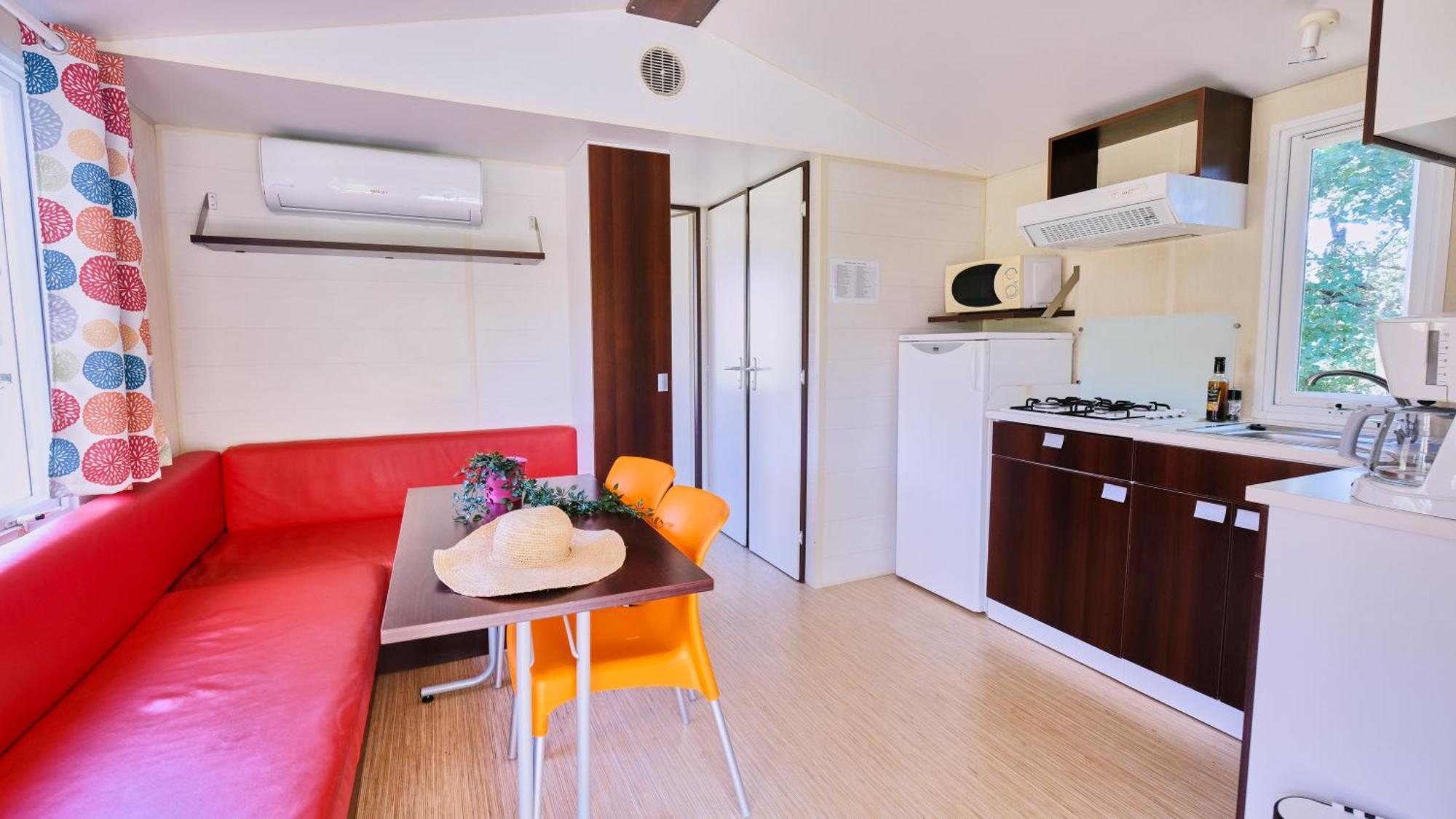 Camping Le Couriou Recoubeau-Jansac المظهر الخارجي الصورة